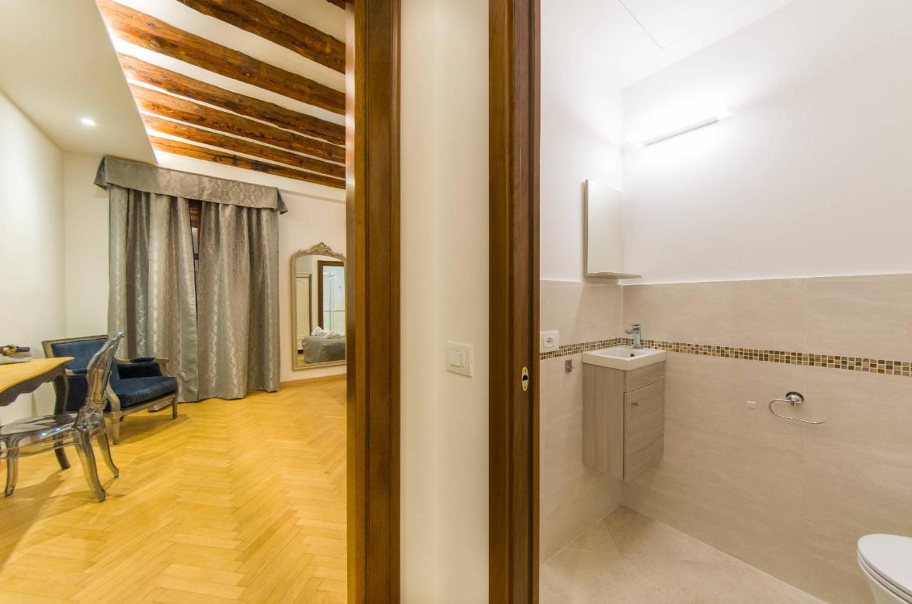 Residenza La Torretta Apartment Veneţia Exterior foto
